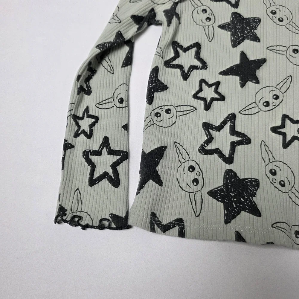 Star‎ Wars Grogu Long Sleeve Shirt Kids 5T Desert Sage Green Ribbed Ruffle Star